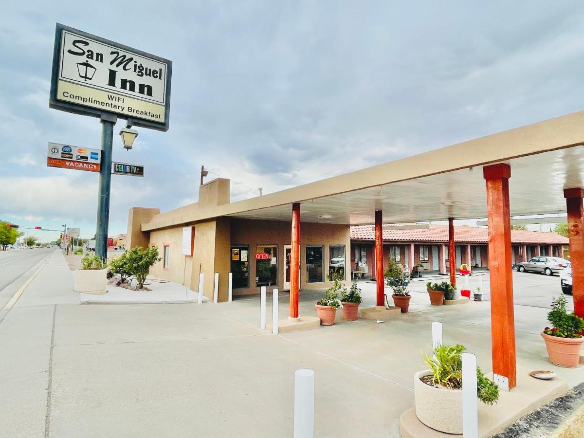 סוקורו San Miguel Inn מראה חיצוני תמונה